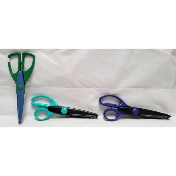 Lot of 12 Paper Edgers Scissors Fiskars Provo Craft for Scrapbooking Crafts - Picture 9 of 9